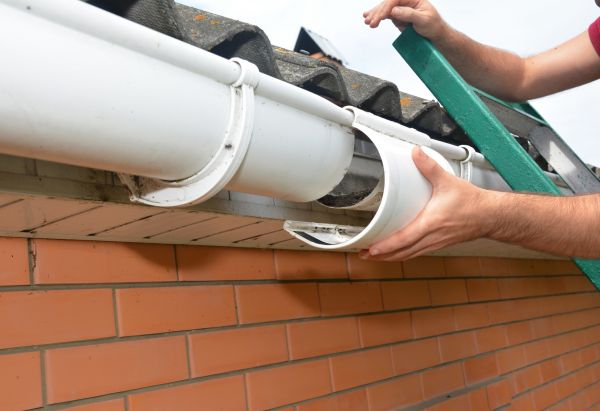 Cost of Gutter Seam Repair in Duluth