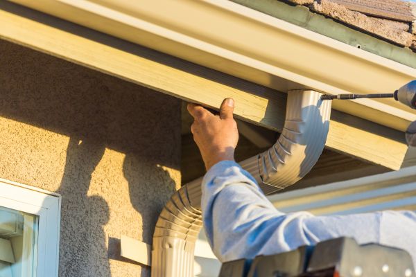 Cost of Aluminum Rain Gutter Service in Duluth